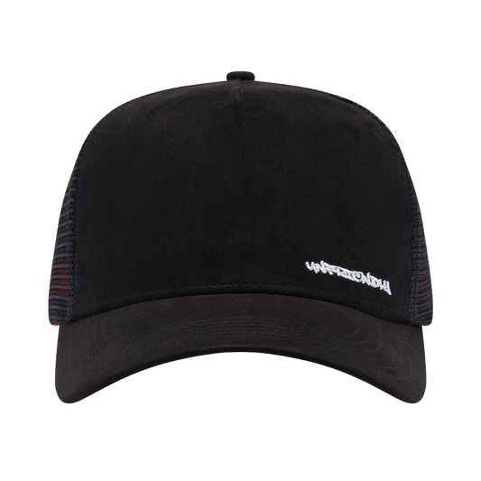 BLACK TRUCKER HAT